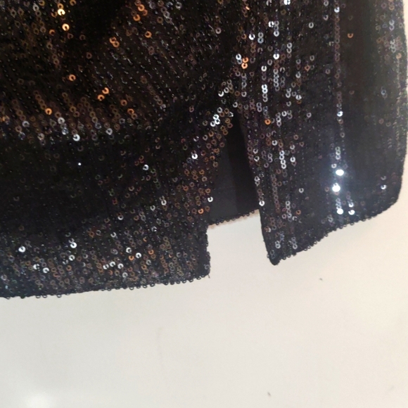 Windsor Sequin Asymmetrical Mini Dress-Black - Picture 4 of 5